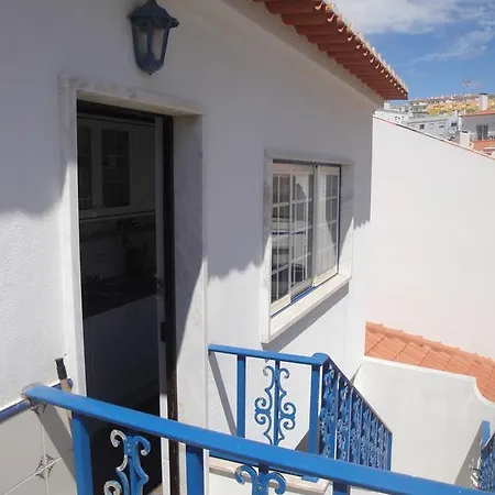 Ericeira Beach Apartment アパート エリセイラ