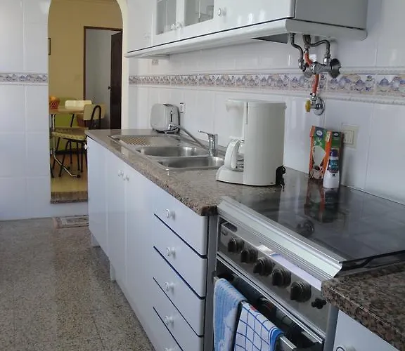 شقة Ericeira Beach Apartment
